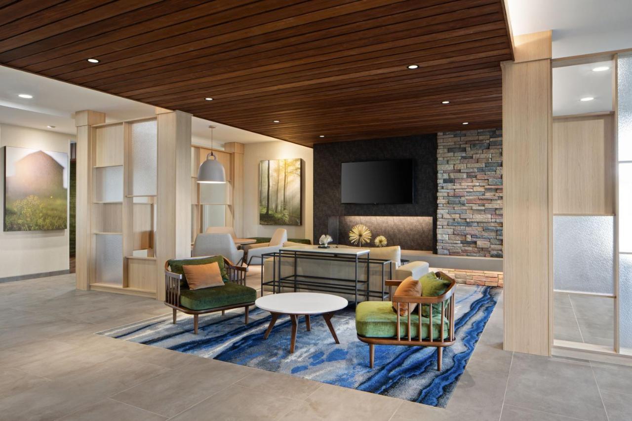 Fairfield By Marriott Inn & Suites Whitsett Greensboro East Экстерьер фото