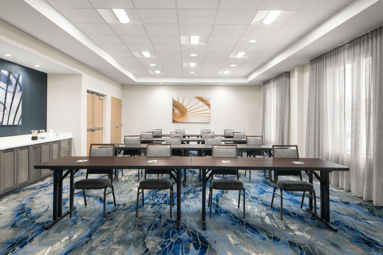 Fairfield By Marriott Inn & Suites Whitsett Greensboro East Экстерьер фото