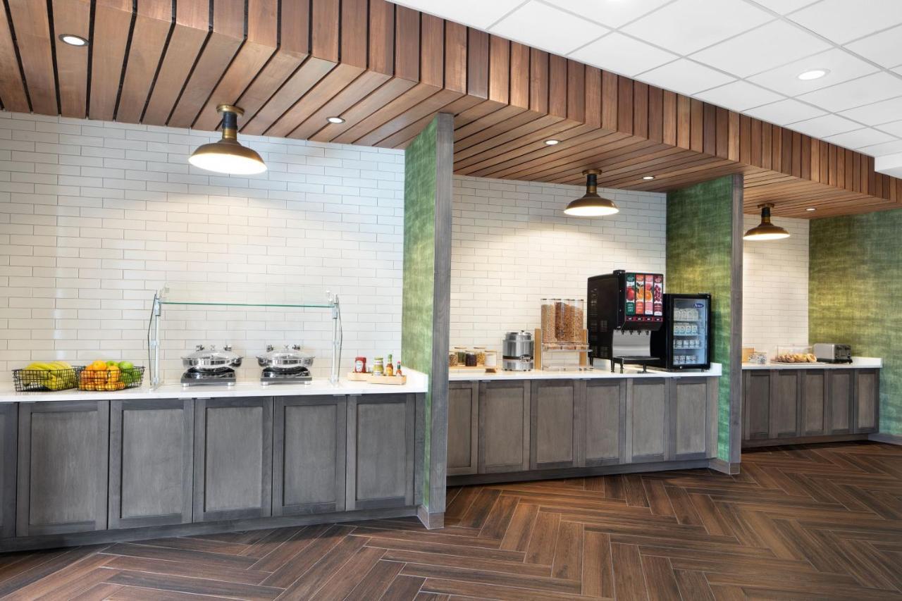 Fairfield By Marriott Inn & Suites Whitsett Greensboro East Экстерьер фото